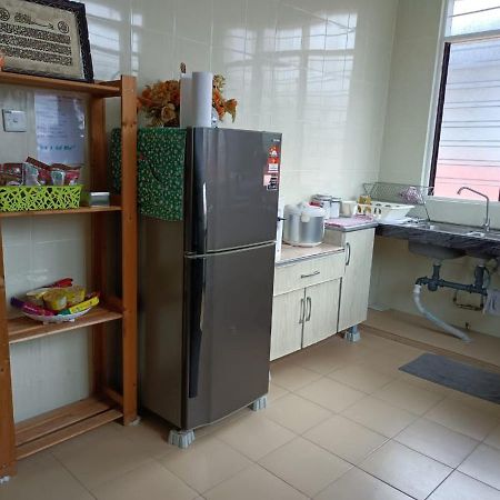 Bj Villa Homestay Kuala Terengganu Exterior photo
